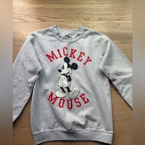 Disney Mickey Mouse Gray Graphic Sweatshirt – Women’s Small